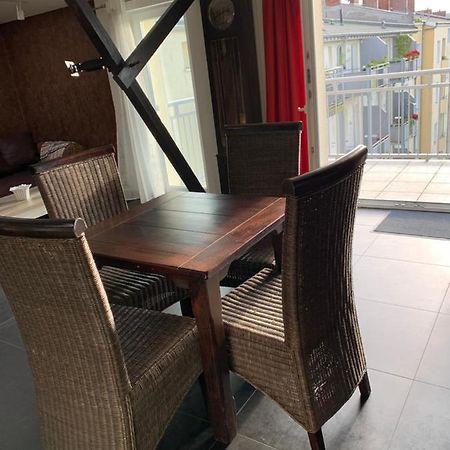 Nordsee Und City Fusslaeufig - Luxerioese Fewo Mit Grossem Balkon Wilhelmshaven Exterior foto