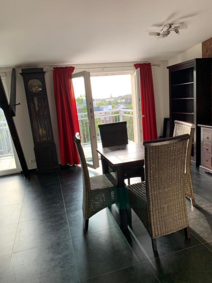 Nordsee Und City Fusslaeufig - Luxerioese Fewo Mit Grossem Balkon Wilhelmshaven Exterior foto